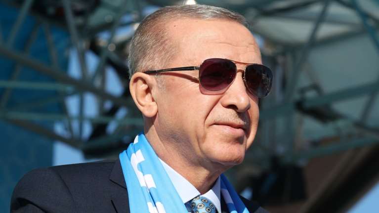 Τραβάει το σχοινί ο Ερντογάν: Ταξιδιωτικές οδηγίες για την Ευρώπη και τις ΗΠΑ λόγω &quot;ρατσισμού&quot;