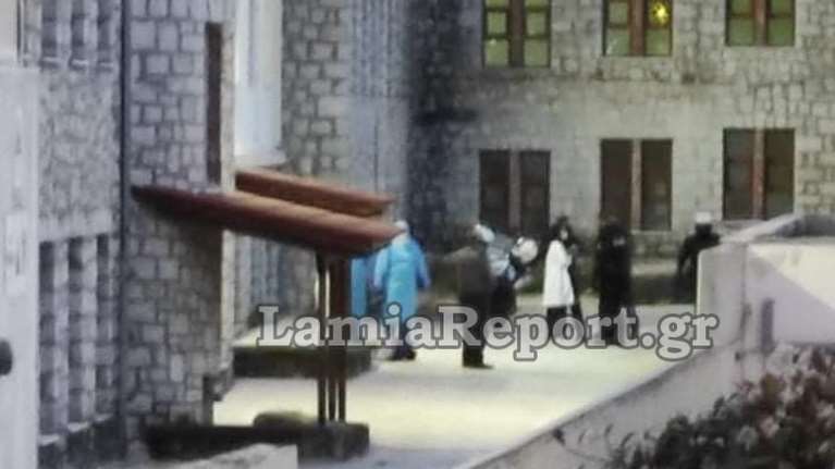 Σοκ στο νοσοκομείο της Λαμίας: Ασθενής με κορονοϊό βούτηξε στο κενό και σκοτώθηκε