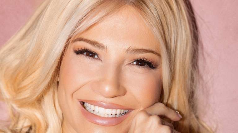 Είναι επίσημο: Στον ΣΚΑΪ η Φαίη Σκορδά - Πώς την &quot;έκλεψε&quot; το κανάλι του Φαλήρου