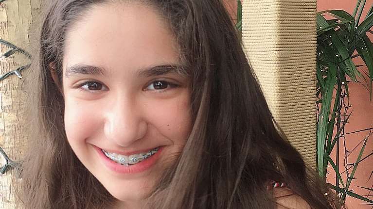 Μαρίτα Δατσέρη: Η 13χρονη Ηρακλειώτισσα που πήρε το πρώτο βραβείο σε παγκόσμιο διαγωνισμό λογοτεχνίας