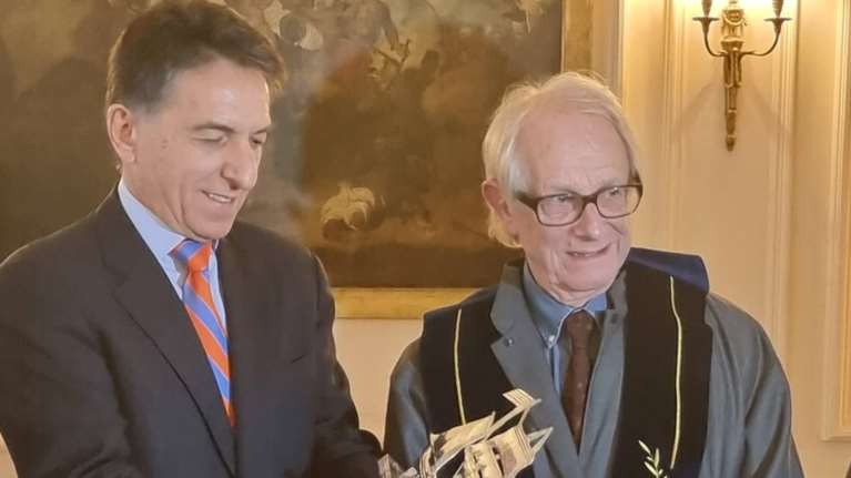 Κένι Λόουτς: "Τα Γλυπτά του Παρθενώνα είναι κλεμμένα και πρέπει να επιστρέψουν στην Ελλάδα"