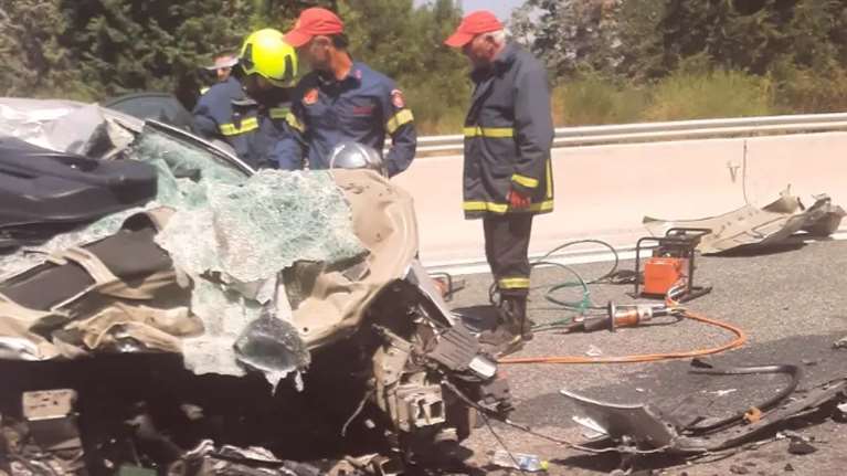 Οικογενειακή τραγωδία στη Θεσσαλονίκης - Σερρών: Στο χειρουργείο ο 12χρονος, εκτός κινδύνου ο αδερφός του - Νεκροί οι γονείς