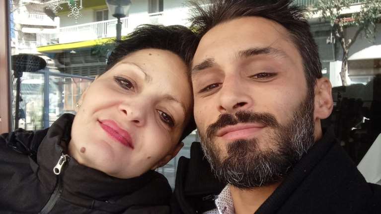 Δολοφονία 41χρονης εγκύου: Στο εδώλιο ο σύντροφός της και ο φίλος του - Αρνούνται ότι τη σκότωσαν