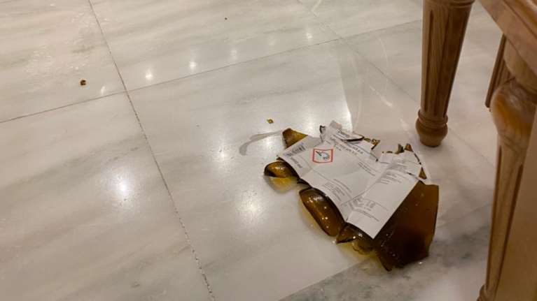 Επίθεση με βιτριόλι: Το αγόρασε 40 ευρώ και &quot;ράντιζε&quot; τους Μητροπολίτες με περιεκτικότητα 96% σε θειικό οξύ [εικόνες]