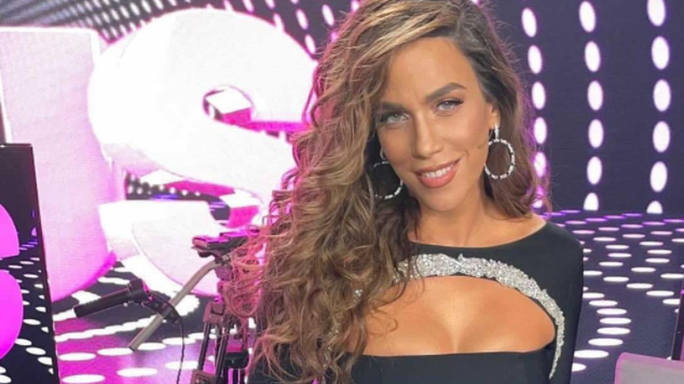 Η Στικούδη απαντά στην κατακραυγή: Σε αυτούς που γράφουν &quot;παρατάει το παιδί της&quot;, &quot;δεν είναι καλή μάνα&quot; λέω...