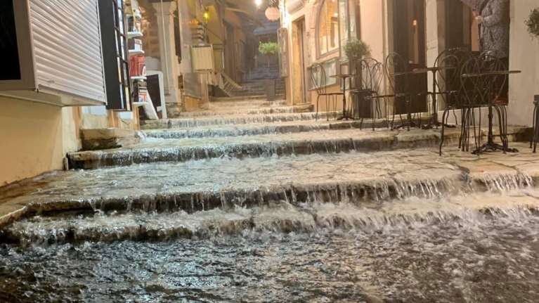 Κέρκυρα: &quot;Άνοιξαν&quot; οι ουρανοί – Σε 12 ώρες έβρεξε όσο στην Αττική σε ένα τρίμηνο λέει ο Αρναούτογλου [εικόνες-βίντεο]