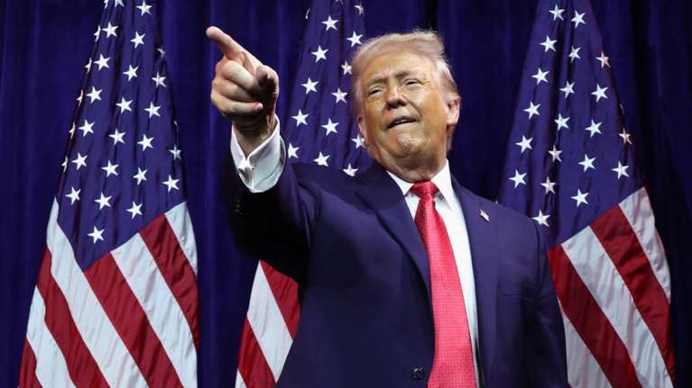 "Απασφάλισε" ο Τραμπ: "Χωρίς εμένα η Ρωσία θα είχε καταλάβει την Ουκρανία - Ανόητο που δεν μου έδωσαν το Νόμπελ"