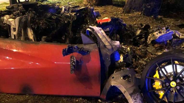 Ο αδερφός της βουλευτού της ΝΔ, Κατερίνας Μονογυιού, σκοτώθηκε με τη Φεράρι που οδηγούσε για πρώτη φορά [Εικόνες - Βίντεο]