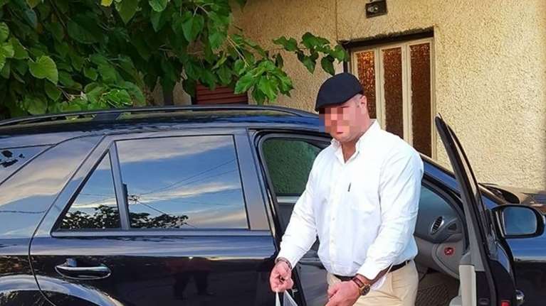 &quot;Βίος και πολιτεία&quot; ο αστυνομικός της Βουλής που βίαζε γυναίκα και παιδιά - Το βίαιο παρελθόν και ο προηγούμενος γάμος