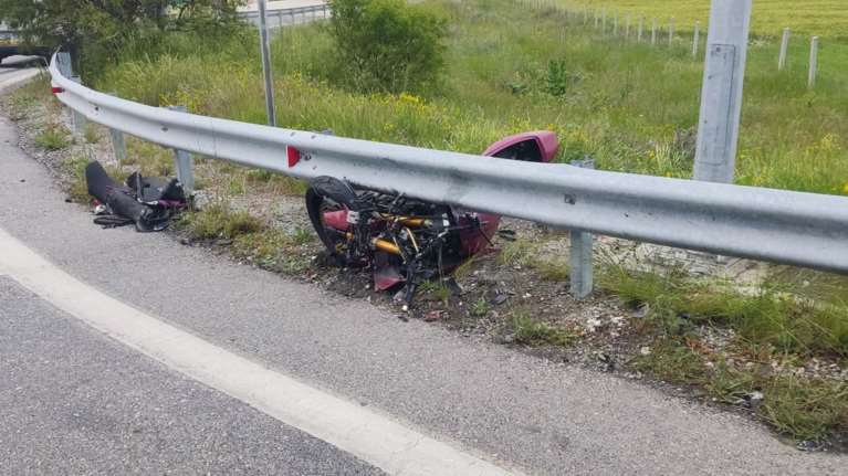 Τροχαίο στην Κοζάνη: Σύγκρουση μοτοσικλέτας με ΚΤΕΛ - Νεκρός ο 33χρονος οδηγός [Εικόνες - Βίντεο]