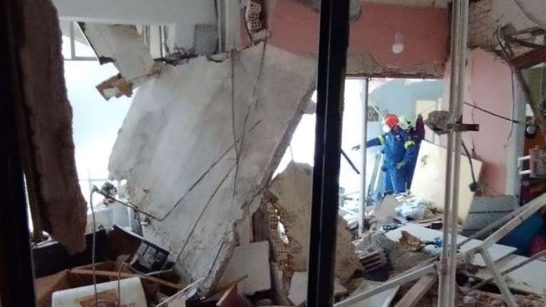 Αμπελόκηποι: Πέντε κιλά εκρηκτικής ύλης εξερράγησαν στο διαμέρισμα της Αρκαδίας - &quot;Κλειδί&quot; τα υλικά του μηχανισμού