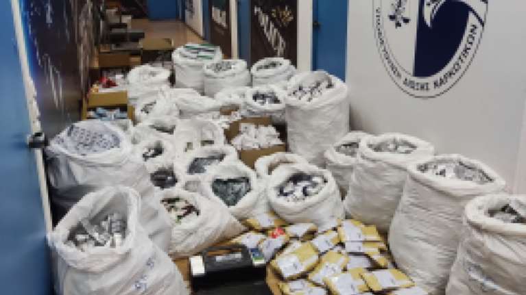 Εξαρθρώθηκε διεθνές κύκλωμα με αναβολικά στην Αθήνα - Πώς δρούσαν [εικόνες - βίντεο]