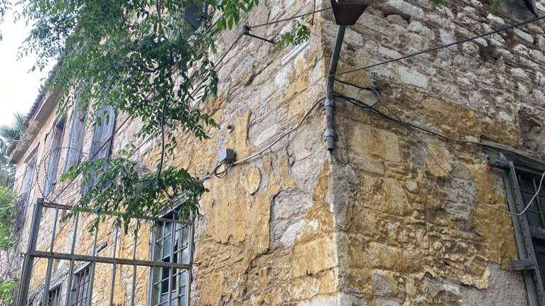 Πού και πώς θα γίνει το μουσείο Καρόλου Κουν - Μέσα σε πετρόχτιστο στην Πλάκα [εικόνες]