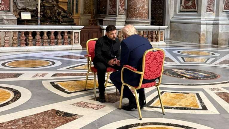 Δεν θα υπάρξει νέο τετ α τετ  Τραμπ-Ζελένσκι - Συμβολική συνάντηση, θα μπορούσε να γίνει ιστορική, σχολίασε ο Ουκρανός πρόεδρος