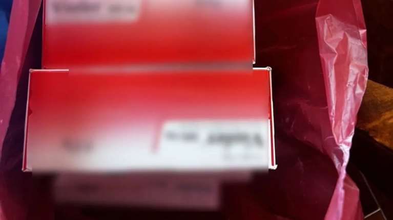 Δίωξη για οκτώ κακουργήματα και δύο πλημμελήματα στη σπείρα που έκανε χρυσές δουλειές με τις εικονικές συνταγογραφήσεις