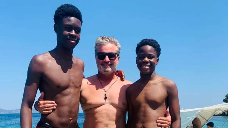 Ζάκυνθος: Αντιδήμαρχος έσωσε δύο ανήλικα αδέλφια από πνιγμό - &quot;Η Παναγία έκανε το θαύμα της&quot; [εικόνα]