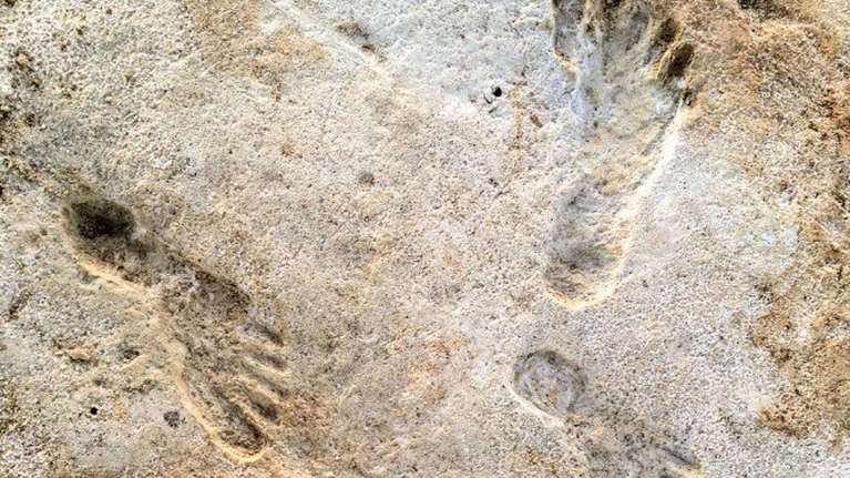 ΗΠΑ: Βρέθηκαν οι αρχαιότερες ανθρώπινες πατημασιές στην Αμερική - Πώς ανατρέπουν όσα γνωρίζαμε