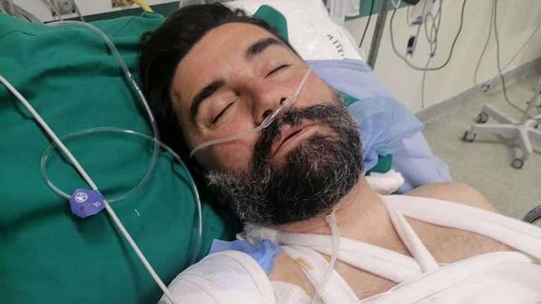 Σαλαμίνα - Ξυλοδαρμός διασώστη του ΕΚΑΒ: Οι φωτογραφίες και η συγκλονιστική ανάρτησή του