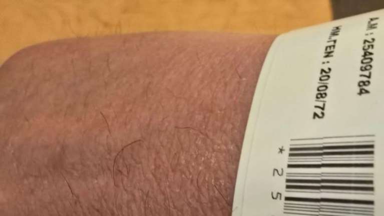 Ένας μήνας ηλεκτρονικό βραχιολάκι στον Ευαγγελισμό: Μειώθηκε στο μισό ο χρόνος αναμονής, αλλά παραμένει πάνω από πέντε ώρες