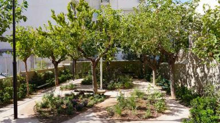 Το 7ο πάρκο &quot;τσέπης&quot; της Αθήνας: Πρασίνισε ο Άγιος Αρτέμιος