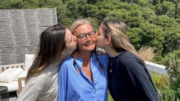 Δείτε πως ευχήθηκε η Μαρέβα Μητσοτάκη στην κόρη της Σοφία, που έγινε 23 ετών