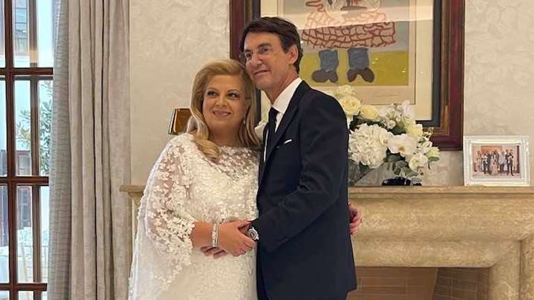 Κλέλια Χατζηιωάννου: Παντρεύτηκε ξαφνικά η πριγκίπισσα των τάνκερ - Ο γάμος στο Ψυχικό με guest τη Βίσση