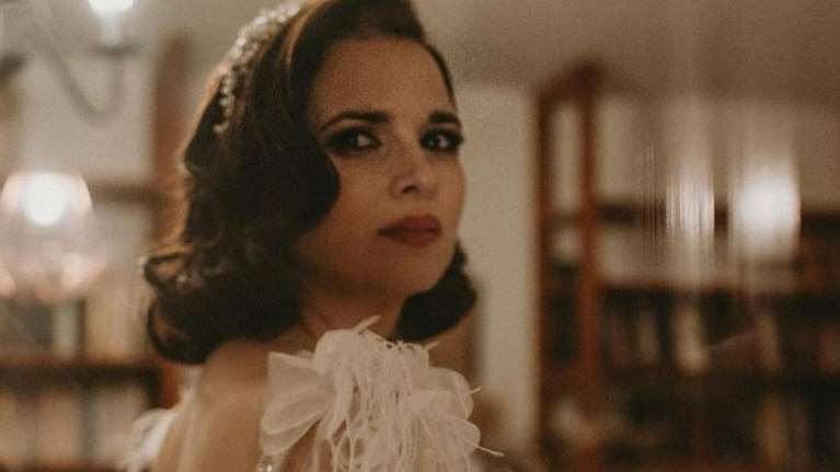 Ευγενία Δημητροπούλου: Λαμπερή και ευδιάθετη στην πρώτη δημόσια εμφάνιση μετά τον γάμο και τη βάφτιση της κόρης της