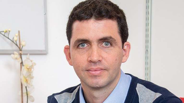 Κορονοϊός: Διάσημος Ελληνας καθηγητής του ΜΙΤ δίνει 10 συμβουλές- Μην φοράτε μάσκα αν δεν είστε άρρωστοι