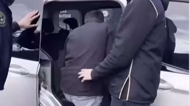 Γιος ακροδεξιού πολιτικού κατηγορούμενος για διακίνηση μεταναστών - Με ελληνική σημαία το ταχύπλοο, συνελήφθησαν 4 Τούρκοι και 2 Έλληνες