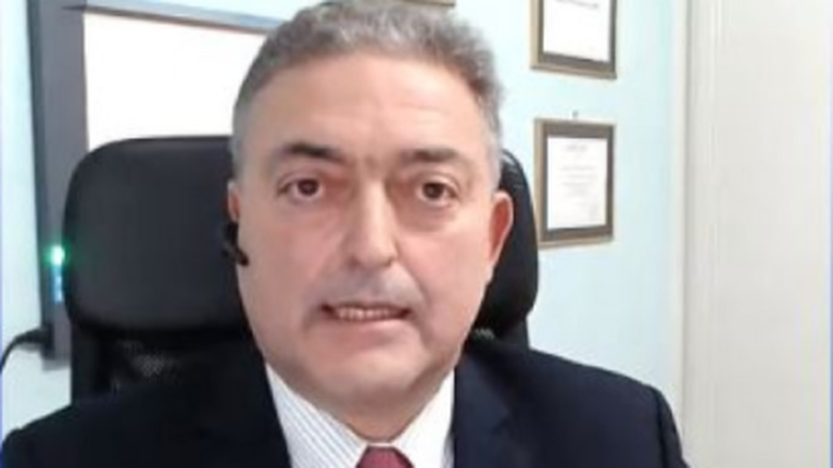 Προειδοποίηση Βασιλακόπουλου: Είμαστε στα όρια συναγερμού – Στο 3,5 ο δείκτης θετικότητας του κορονοϊού