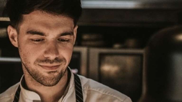 Λευτέρης Ζαφειρόπουλος: Ποιος είναι ο νικητής του MasterChef - Από το σουβλατζίδικο στα εστιατόρια με αστέρι Michelin