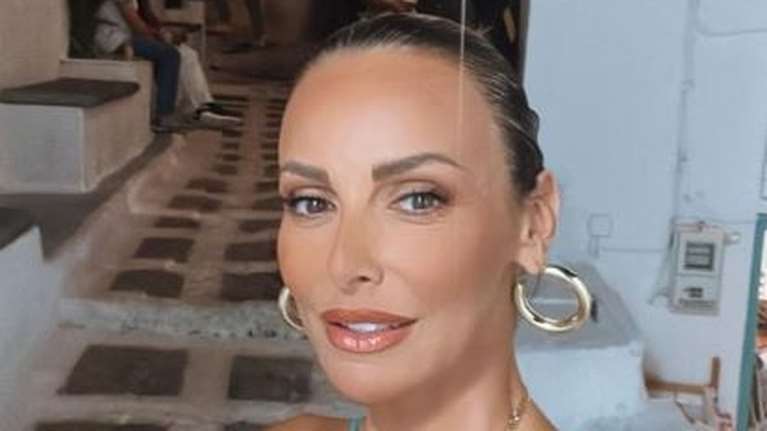 Μπέττυ Μαγγίρα: &quot;Γενέθλια και γιορτή, διπλή εμποροπανήγυρις - Είμαστε ανοιχτά και δεχόμεθα ευχές!!!&quot;