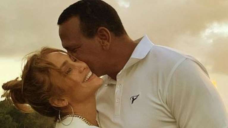 Τζένιφερ Λόπεζ και Αλεξ Ροντρίγκεζ διαψεύδουν τις φήμες περί χωρισμού