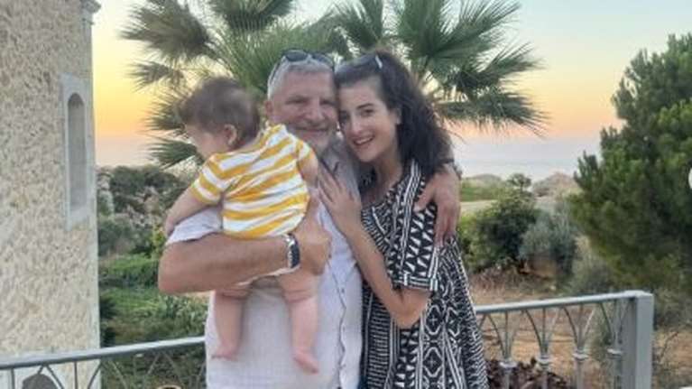 Γιώργος Πατούλης - Νάνσυ Κοιλού: Οι πρώτες καλοκαιρινές διακοπές με το μωρό τους - &quot;Είναι απόλαυση&quot; [εικόνες]