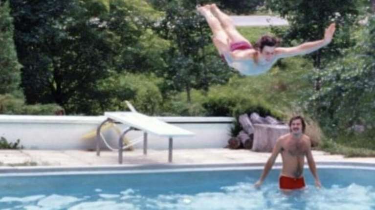 Νίκος Παπανδρέου: Εύχεται χρόνια πολλά στον Γιώργο Παπανδρέου με φωτογραφία από τα νεανικά τους χρόνια