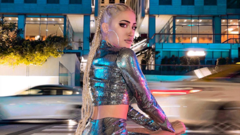 Ιωάννα Τούνη: "Να χαθείτε, αντίχριστοι" - Η επίθεση από follower και η απάντηση [Βίντεο]