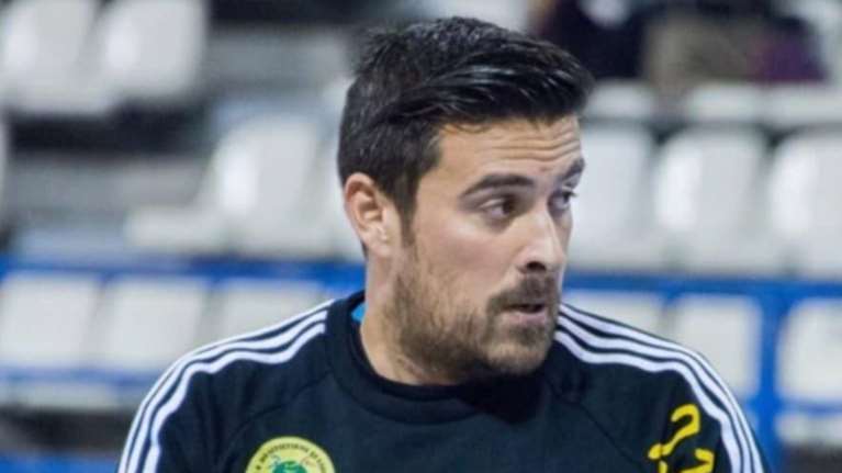 Γιάννης Αϊβάζης: Σε ομάδα της Πάτρας πήρε... μεταγραφή ο γνωστός ηθοποιός και χαντμπολίστας [εικόνες]