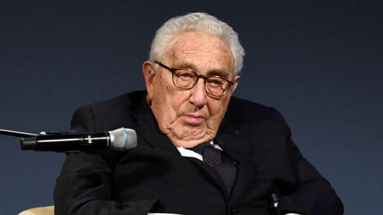 Παρέμβαση Χένρι Κίσινγκερ: Είναι ώρα για ειρήνη στην Ουκρανία μέσω διαπραγμάτευσης - Να αποφευχθεί παγκόσμιος πόλεμος