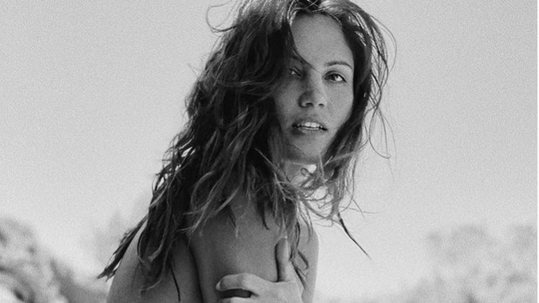 Η Μαίρη Συνατσάκη στην τελευταία εμφάνιση πριν την ανακοίνωση της εγκυμοσύνης