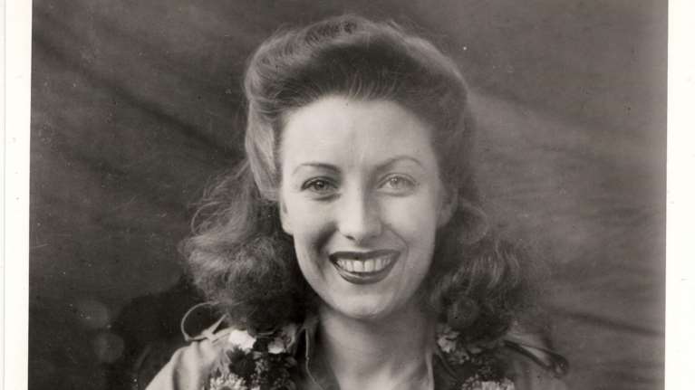 Βέρα Λιν: Η τραγουδίστρια που εμψύχωσε εκατομμύρια στρατιώτες [βίντεο]