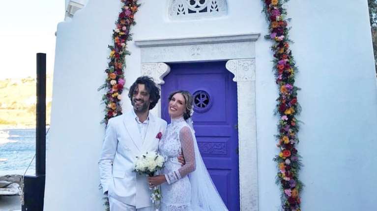 Αθηνά Οικονομάκου: Οι αδημοσίευτες φωτογραφίες από τον γάμο της με τον Φίλιππο Μιχόπουλο