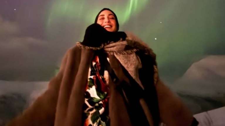 Η Ευγενία Σαμαρά άλλαξε τη νέα χρονιά κάτω από το μαγευτικό Βόρειο Σέλας [εικόνες]