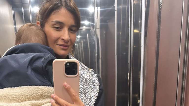 Αντιγόνη Κουλουκάκου: Τα πρώτα Χριστούγεννα με τον γιο της - Οι φωτογραφίες και η τρυφερή ευχή