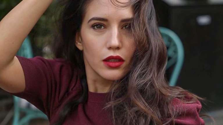 Η Ελένη Βαΐτσου είναι λάτρης του μινιμαλισμού και της μονοχρωμίας: Αυτό είναι το ειδυλλιακό διαμέρισμά της στο κέντρο της Αθήνας