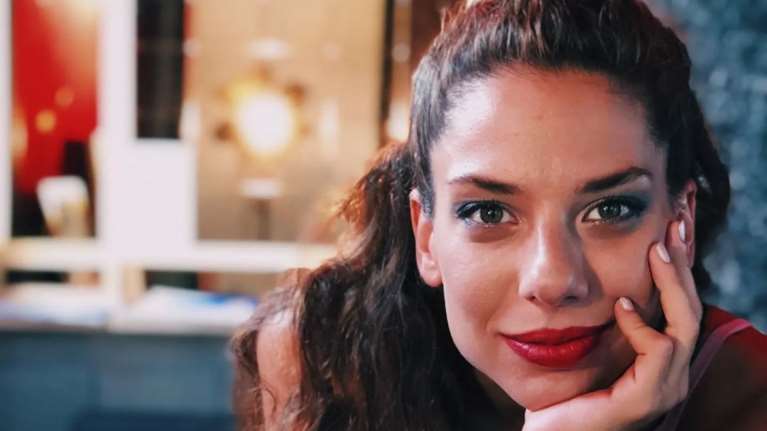 Ηλιάννα Μαυρομάτη: Ολα όσα δεν ξέρετε για την πρωταγωνίστρια του &quot;Αυτή η νύχτα μένει&quot; - Ταλαντούχα, κόρη ηθοποιών