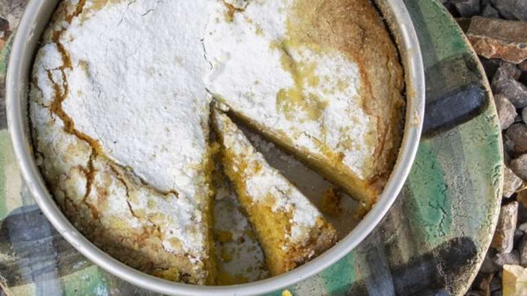 Φανουρόπιτα: Η συνταγή έκπληξη του Στέλιου Παρλιάρου - Πολύ εύκολη και αφράτη