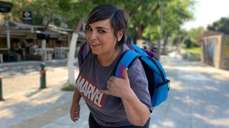 Ντέμη Γεωργίου: Beach party  στην Πάρο σαν να ήταν γάμος - Βόλτες στη θάλασσα με jet ski μετά την κηδεία της