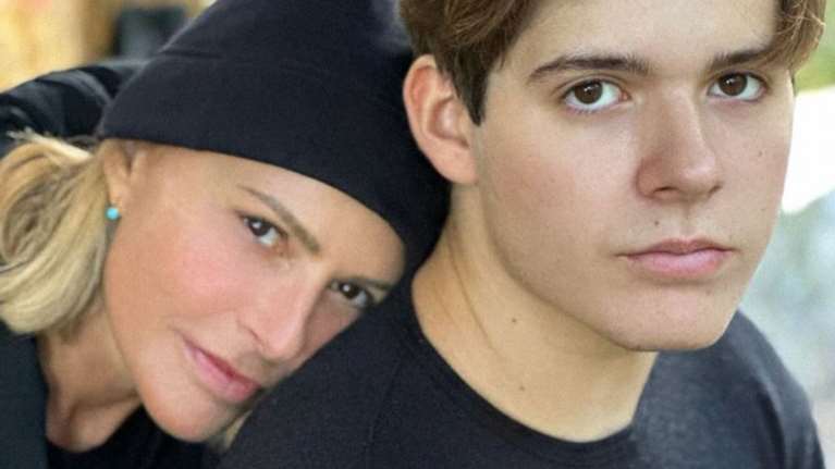 Τζένη Μπαλατσινού- Βασίλης Κικίλιας: Έτοιμοι να υποδεχτούν το 2026 στον αγαπημένο τους προορισμό