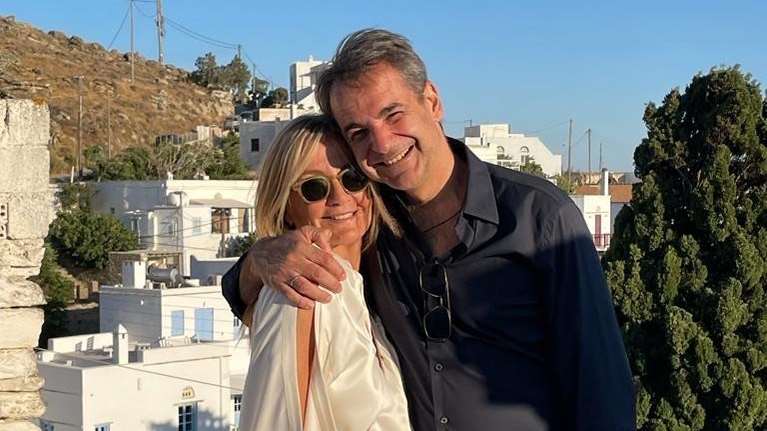 &quot;Χρόνια πολλά αγάπη μου!&quot;: Οι ευχές του Κυριάκου Μητσοτάκη στη σύζυγό του Μαρέβα για τα γενέθλιά της