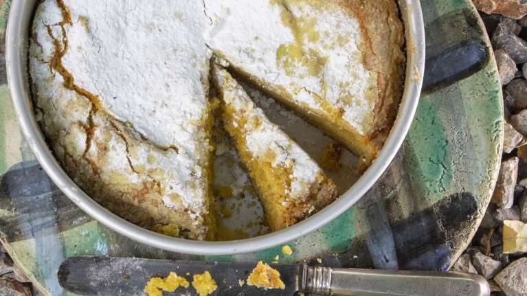 Φανουρόπιτα: Η συνταγή έκπληξη του Στέλιου Παρλιάρου - Πανεύκολη και αφράτη